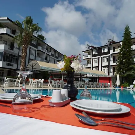 Andros Family Club Aparthotel